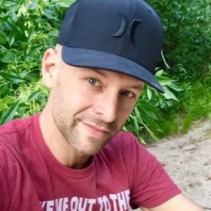 Meet your Posher, Nick